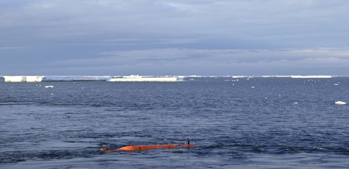 Underwater vehicle Ran surfacing after a dive into the Dotson ice shelf cavity