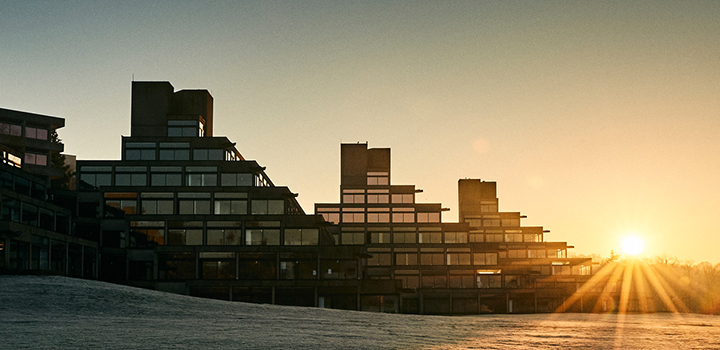 Winter break opening hours