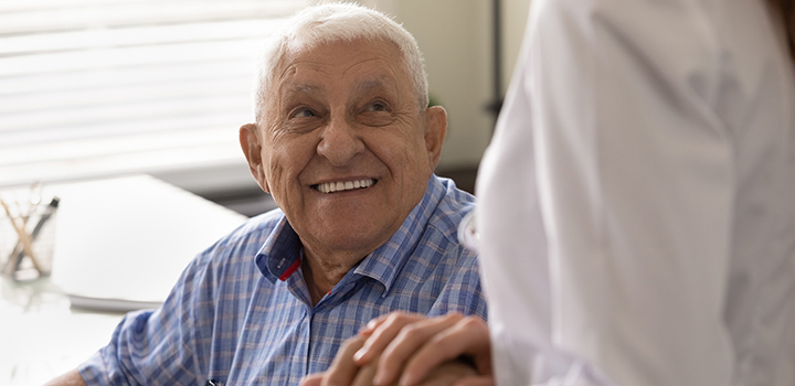 A dementia patient receives care.