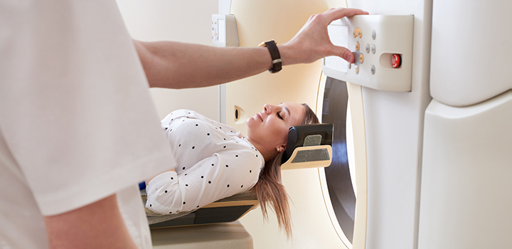 How the sounds we hear help us predict how things feel