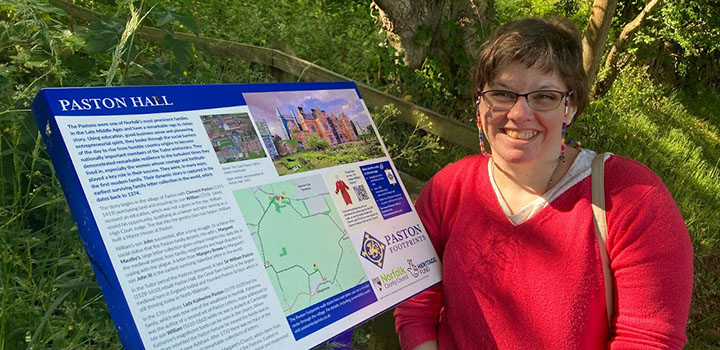 Innovation and Impact award winner Dr Karen Smyth