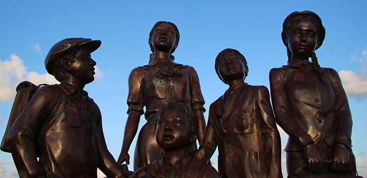 MPs look to history for answers to today’s refugee plight