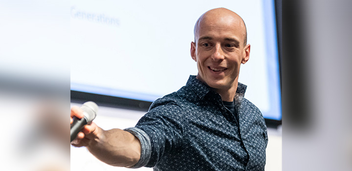 Spotlight on Dr Simon P Hammond