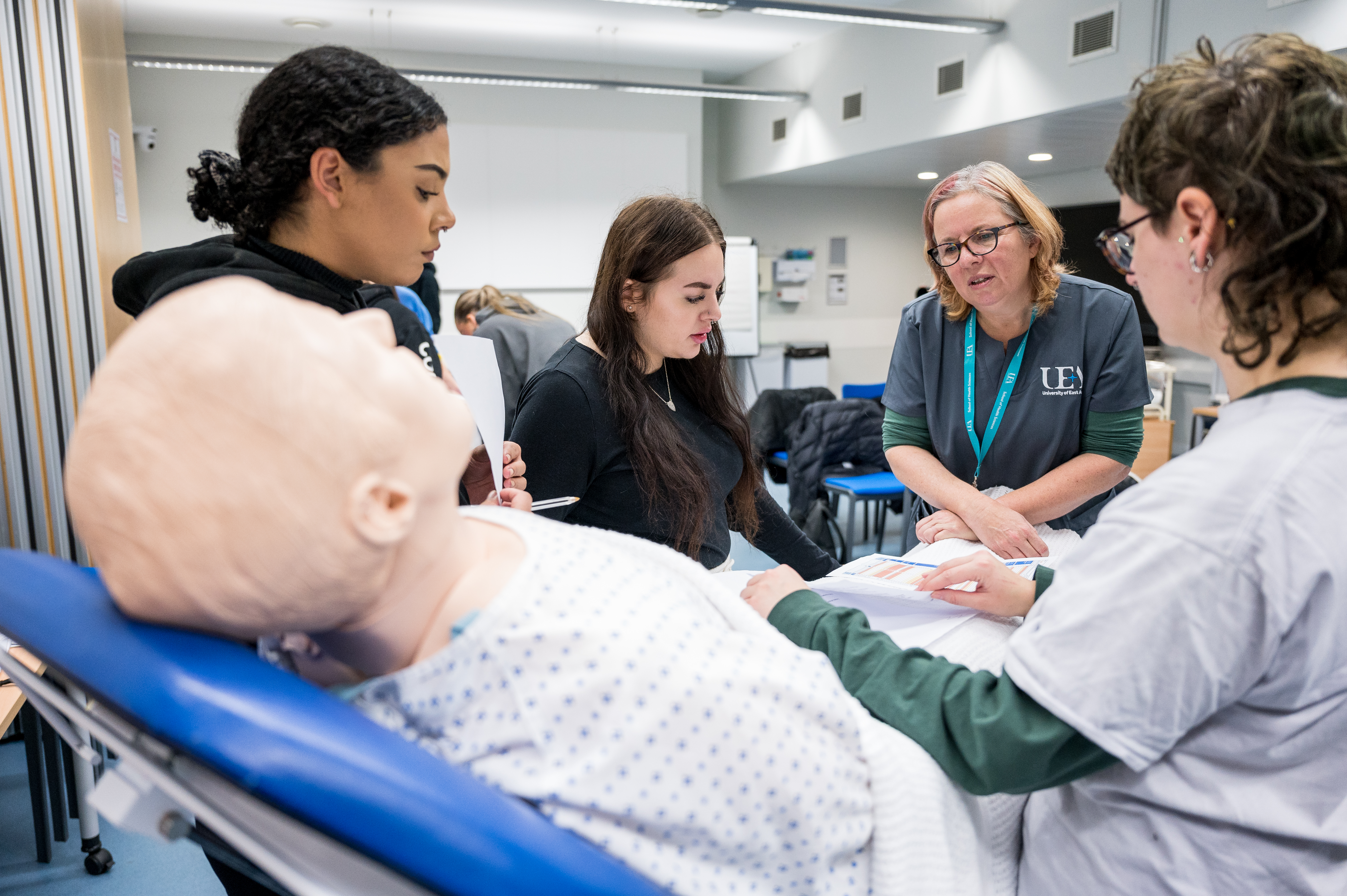 4+Nursing+students+learning+about+patient+care_Phil+Barnes