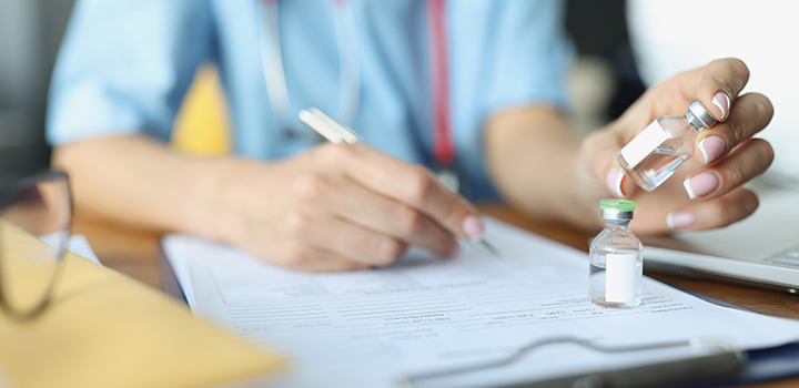 Why care home staff should get their flu jabs this winter